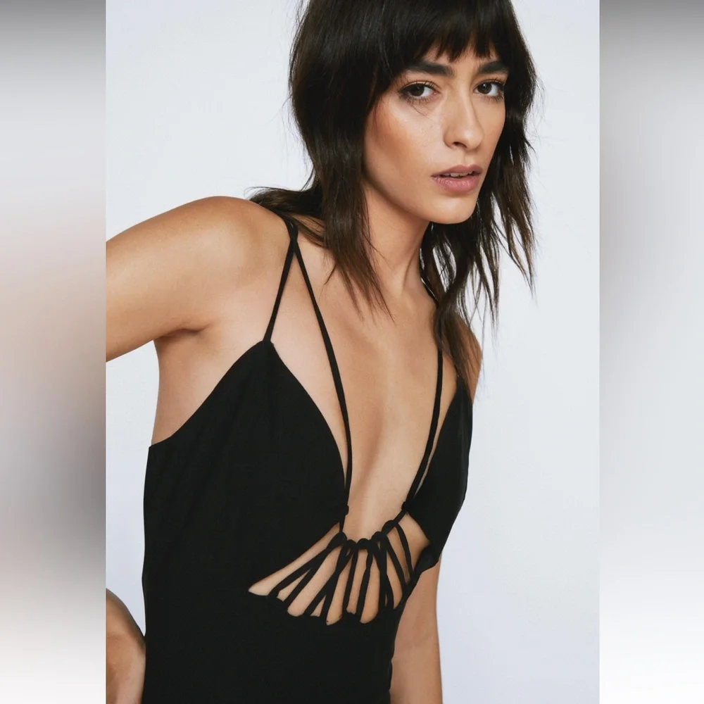 Nasty Gal Strappy Woven Stretch Bodycon Dress - Picture 4 of 6